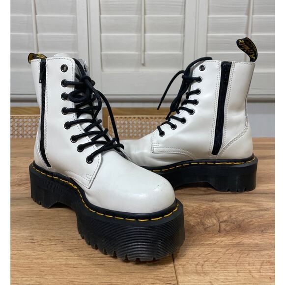 Dr. Martens Docs Jadon Platform Boots Smooth White Leather Size 6 Lightly Worn - Picture 10 of 13